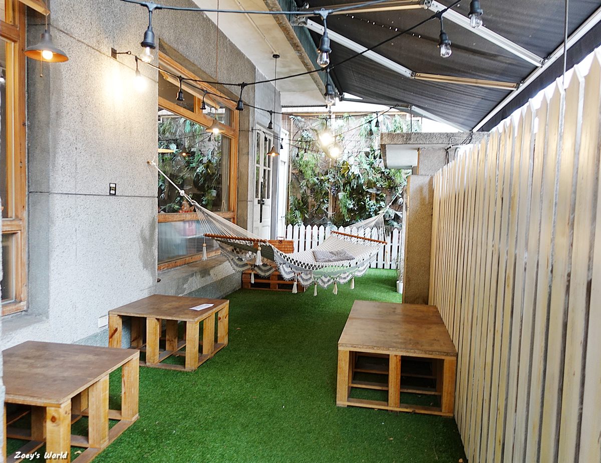 【台北美食】Cafe de Gear 中正紀念堂咖啡廳/老屋咖啡廳推薦 老宅與純白洋房的相遇 - 第2張圖