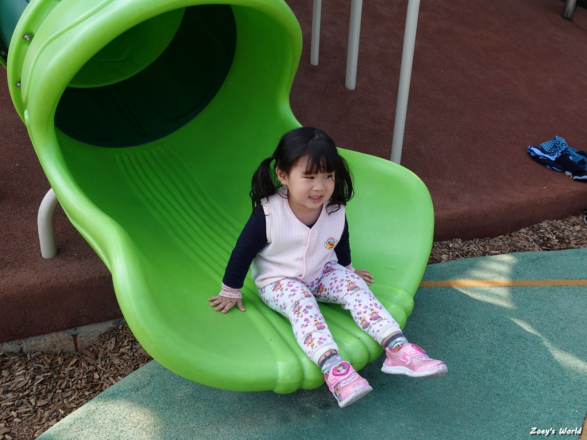 【新北特色公園】鶯歌永吉公園 親子公園/三層樓旋轉溜滑梯/3D彩繪/炮仗花拱門走廊 - 第19張圖