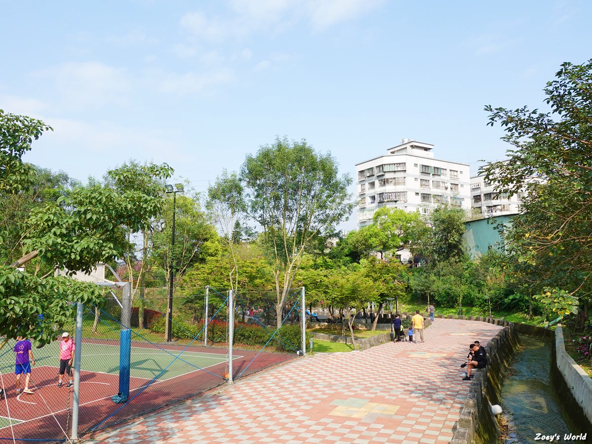 【新北特色公園】鶯歌永吉公園 親子公園/三層樓旋轉溜滑梯/3D彩繪/炮仗花拱門走廊 - 第26張圖