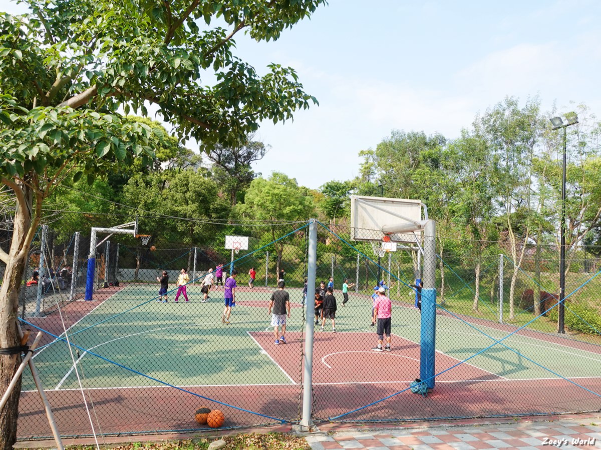 【新北特色公園】鶯歌永吉公園 親子公園/三層樓旋轉溜滑梯/3D彩繪/炮仗花拱門走廊 - 第27張圖