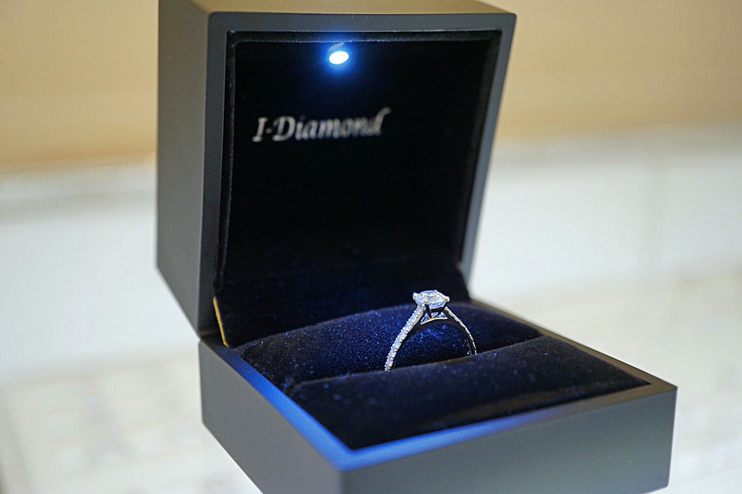 【婚戒推薦】I-Diamond台灣愛鑽 日系婚戒品牌推薦,讓戒指紀錄愛情幸福的瞬間! - 第37張圖