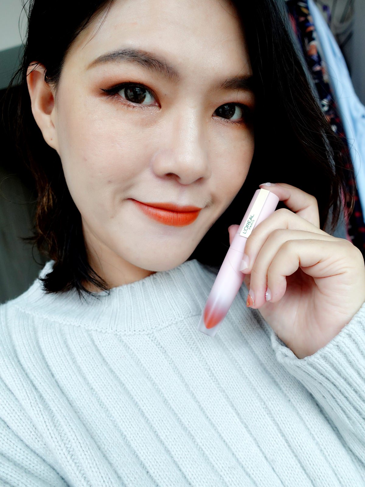 美妝|巴黎萊雅粉紅小鋼筆 129初戀玫瑰/221微甜柑橘分享 - 第8張圖