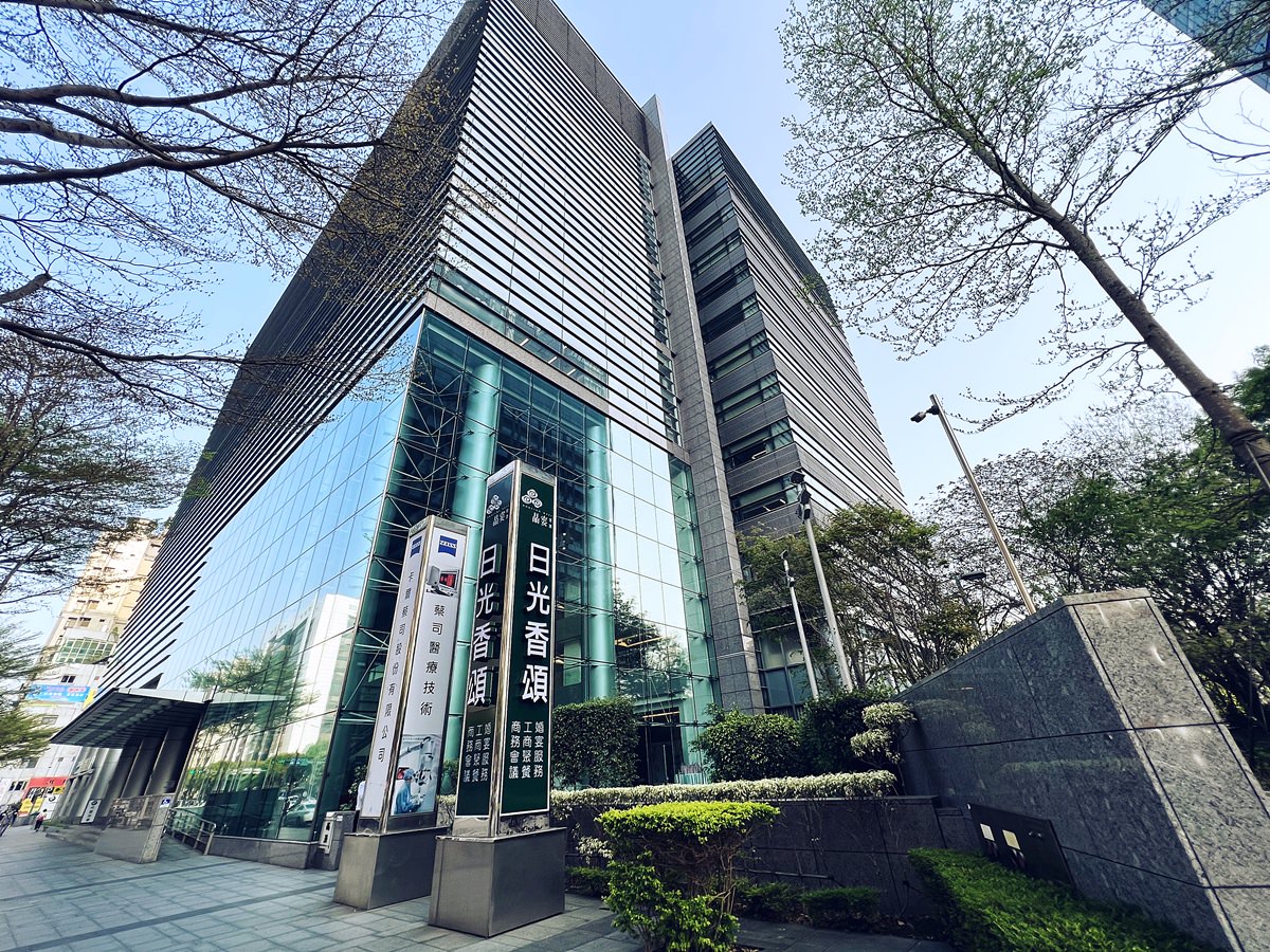 台北晶宴日光香頌-摯愛盛典 都會庭園主題婚禮,戶外證婚/宴客/派對一次滿足,台北婚宴推薦! - 第2張圖