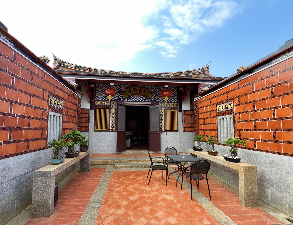 金門住宿|金門湖峰古厝民宿 入住閩式古厝體驗古早味 包棟推薦! - 第4張圖