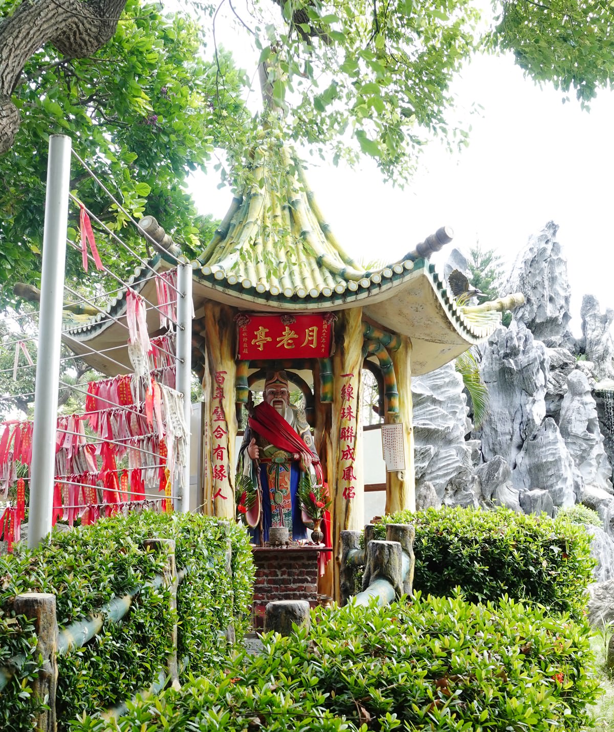 台南景點|佳福寺 40公尺滾輪溜滑梯超好玩 台南親子景點免費 - 第7張圖