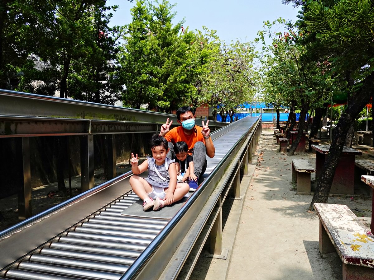 台南景點|佳福寺 40公尺滾輪溜滑梯超好玩 台南親子景點免費 - 第25張圖
