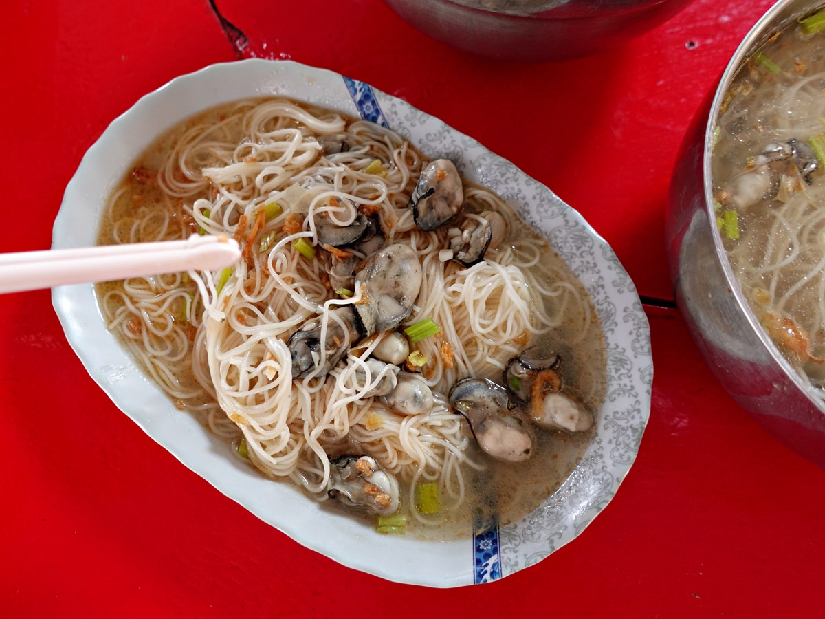 台南美食|楊記廟口蚵嗲(龍山廟口蚵嗲) 七股蚵嗲美食必吃啊! - 第12張圖