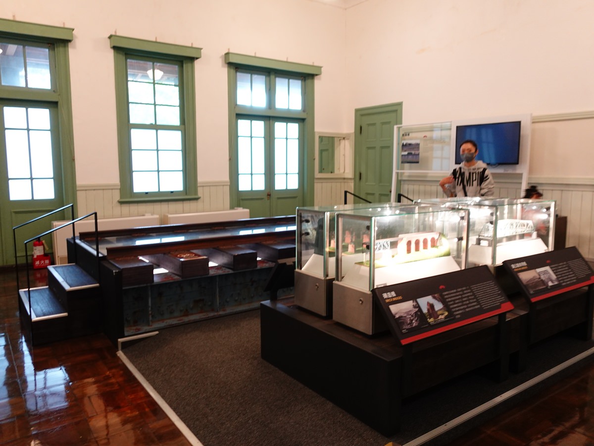 國立臺灣博物館鐵道部園區 兒童展示區搭小火車去/台北室內親子景點推薦 - 第50張圖