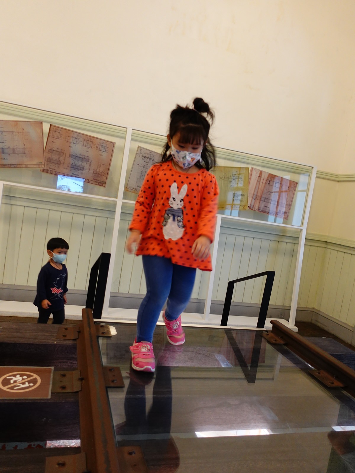 國立臺灣博物館鐵道部園區 兒童展示區搭小火車去/台北室內親子景點推薦 - 第53張圖