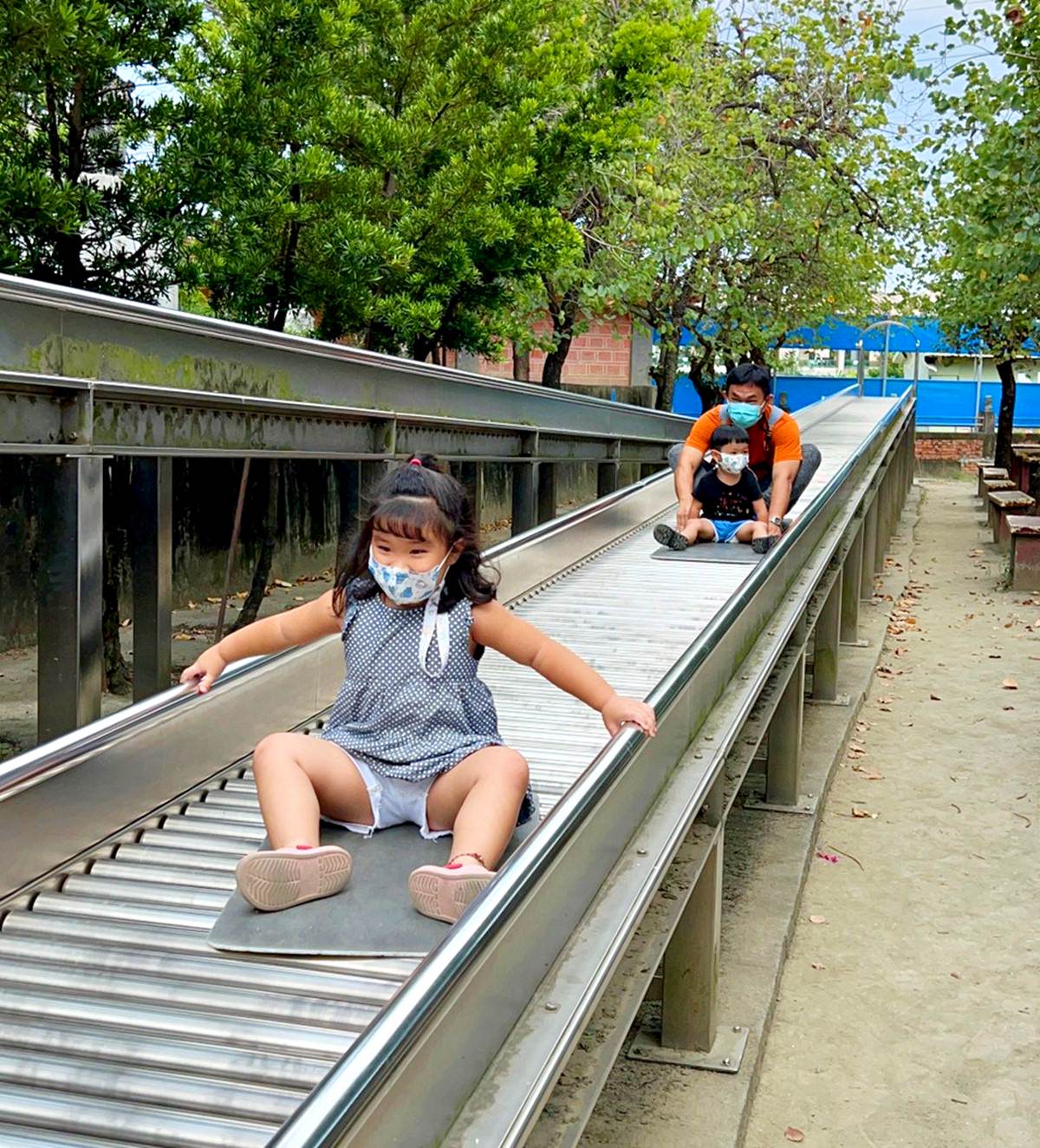 台南景點|佳福寺 40公尺滾輪溜滑梯超好玩 台南親子景點免費 - 第24張圖
