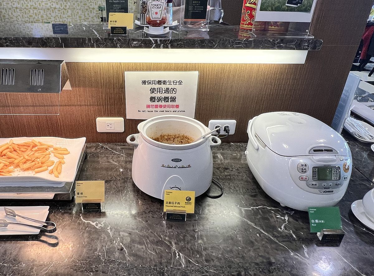 高雄住宿推薦|高雄康橋商旅後驛九如館 近高雄火車站/附停車位,位置便利交通方便! - 第17張圖
