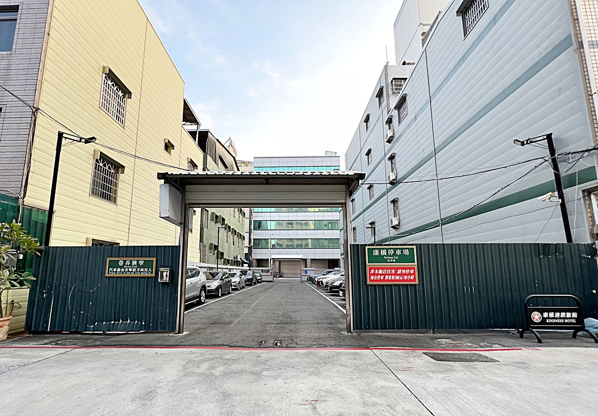 高雄住宿推薦|高雄康橋商旅後驛九如館 近高雄火車站/附停車位,位置便利交通方便! - 第4張圖