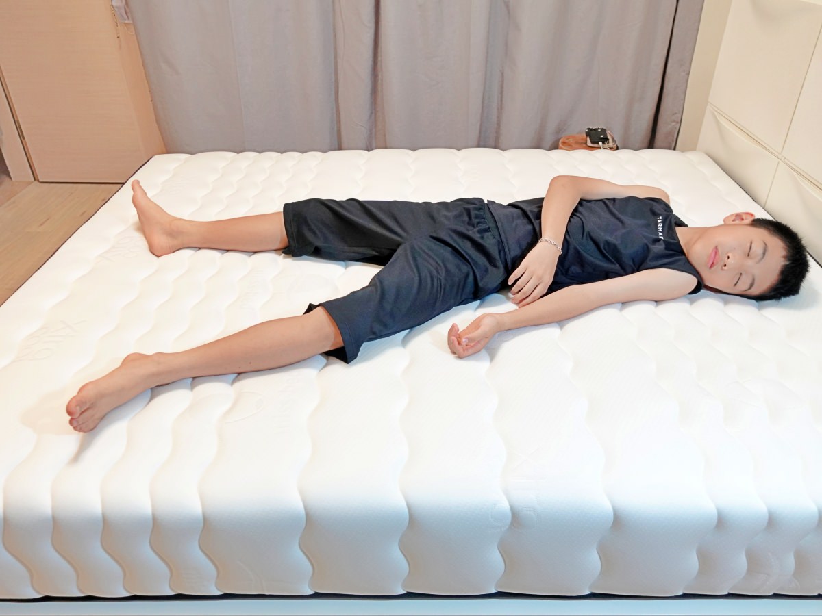 床墊推薦|眠床小姐 Morning早安床墊 台灣床墊工廠MIT在地製造 獨立筒彈簧+Xtracool涼感絲柔紗,給孩子一夜好眠。 - 第9張圖