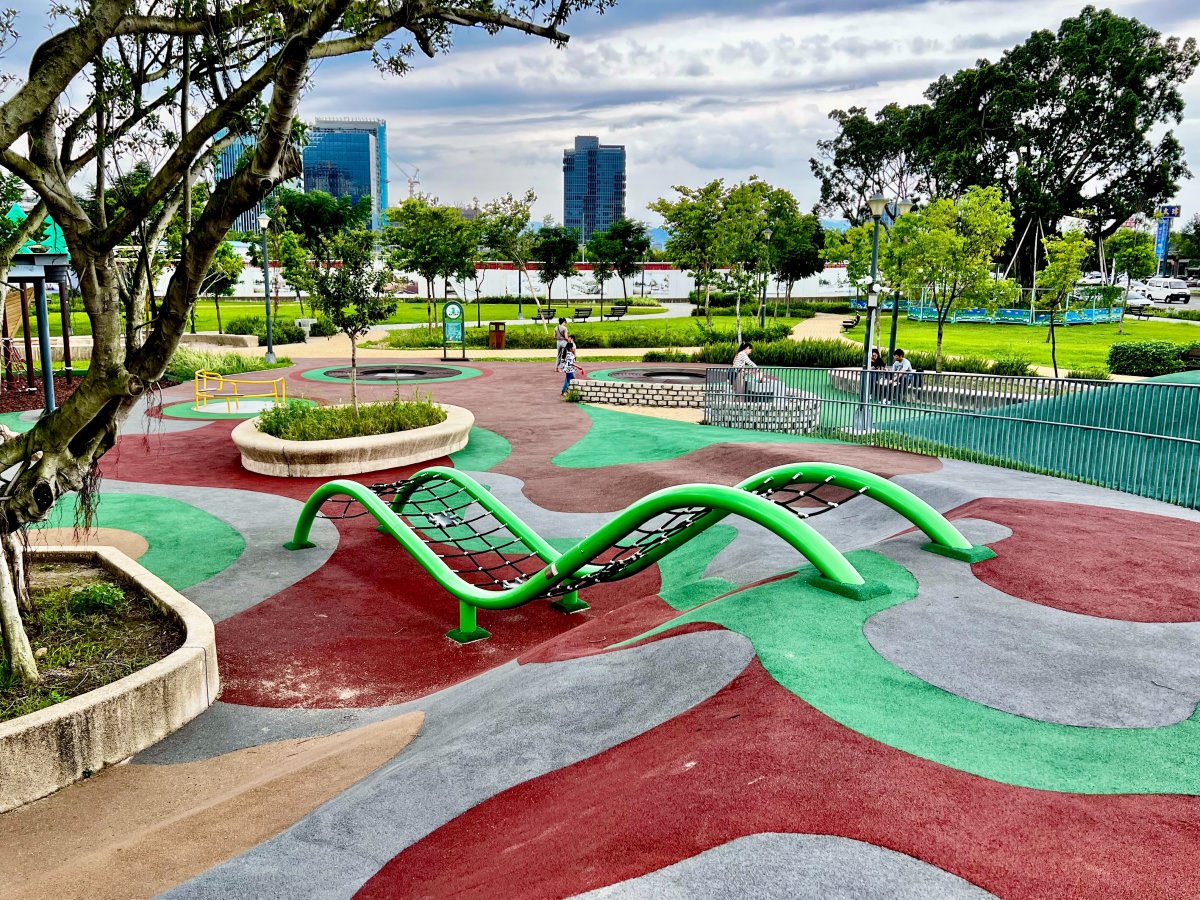 台北|北投福星公園 火山侏儸紀恐龍公園造型 場地大遊具多放電超好玩。 - 第11張圖