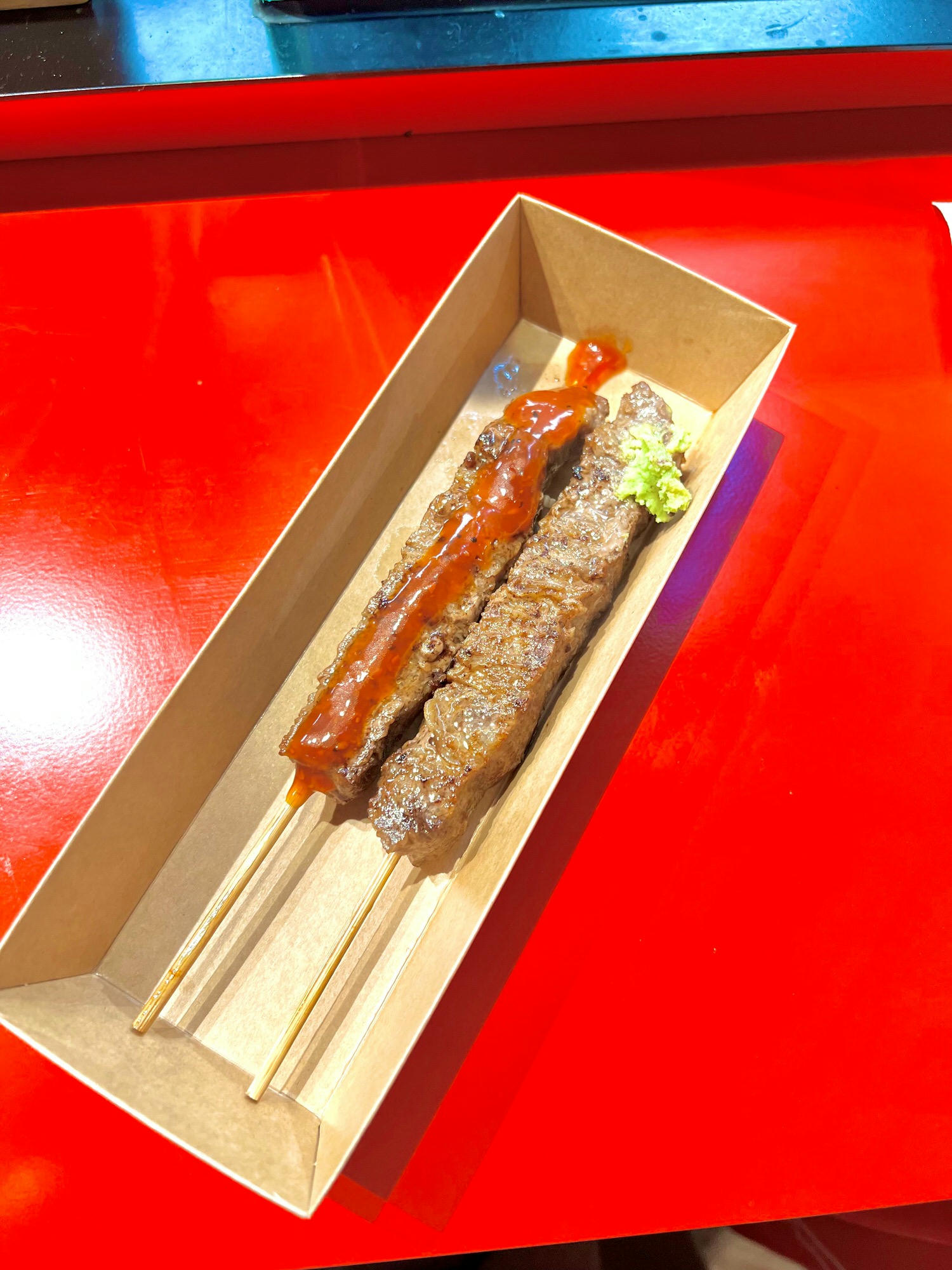 南港新景點|唐吉訶德南港店 必逛必吃5亮點整理 美妝專區/和牛串/鮮選壽司/現煮專區/糖果塞到飽 - 第12張圖
