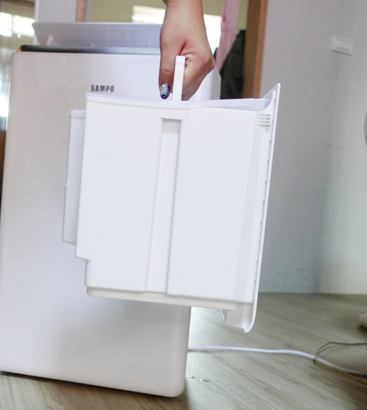 SAMPO聲寶8L負離子清淨除濕機(AD-Z116T),一機三用,除濕、乾衣、清淨一次搞定(獨家折扣碼!) - 第11張圖