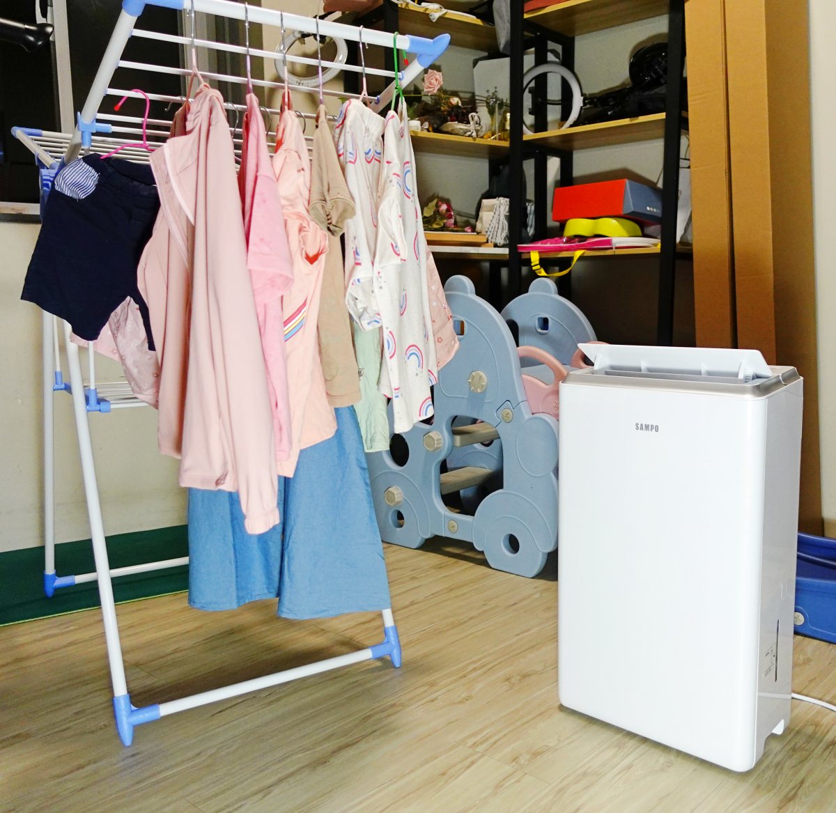 SAMPO聲寶8L負離子清淨除濕機(AD-Z116T),一機三用,除濕、乾衣、清淨一次搞定(獨家折扣碼!) - 第6張圖