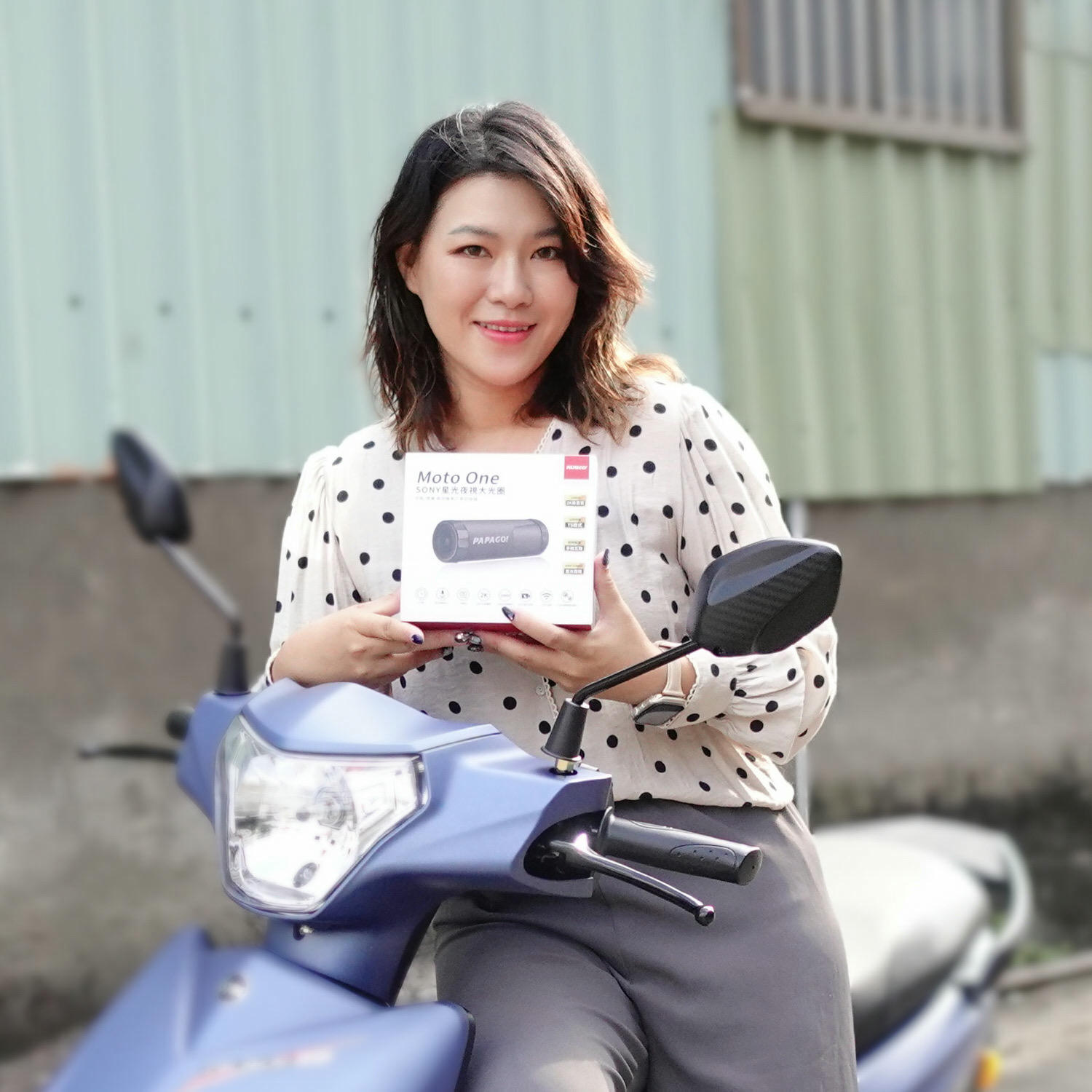 行車紀錄器開箱|PAPAGO! Moto One 星光夜視機車行車記錄器| 推薦 Moto One開箱心得 - 第3張圖