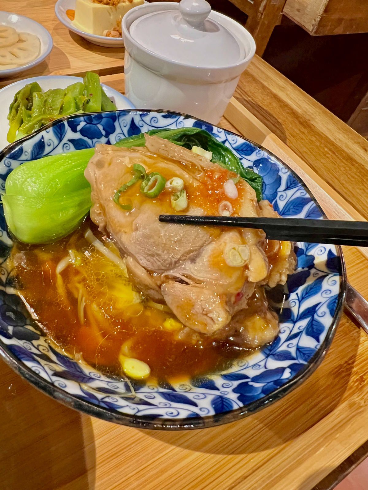 大稻埕美食推薦|稻舍食館,百年米行改建,品嚐在地精緻台式料理。 - 第17張圖