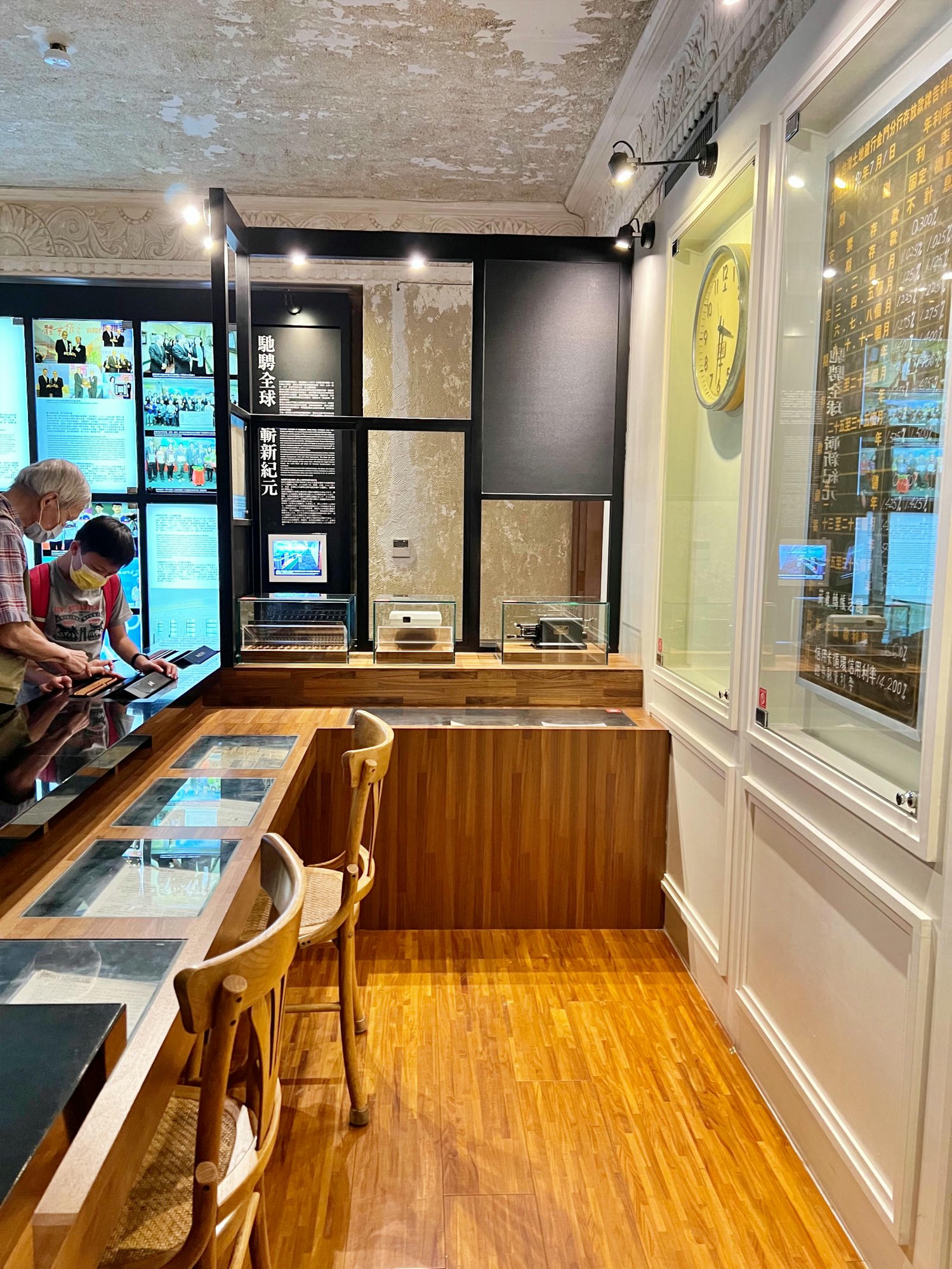 台北景點|國立臺灣博物館(土銀展示館) 恐龍迷必訪,超大巨型恐龍超震撼!台北雨天景點備案推薦! - 第20張圖