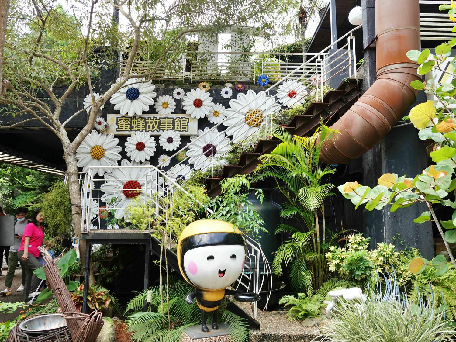 台中親子景點|大坑紙箱王創意園區 樹屋溜滑梯、天空步道讓你玩到不想回家 - 第28張圖