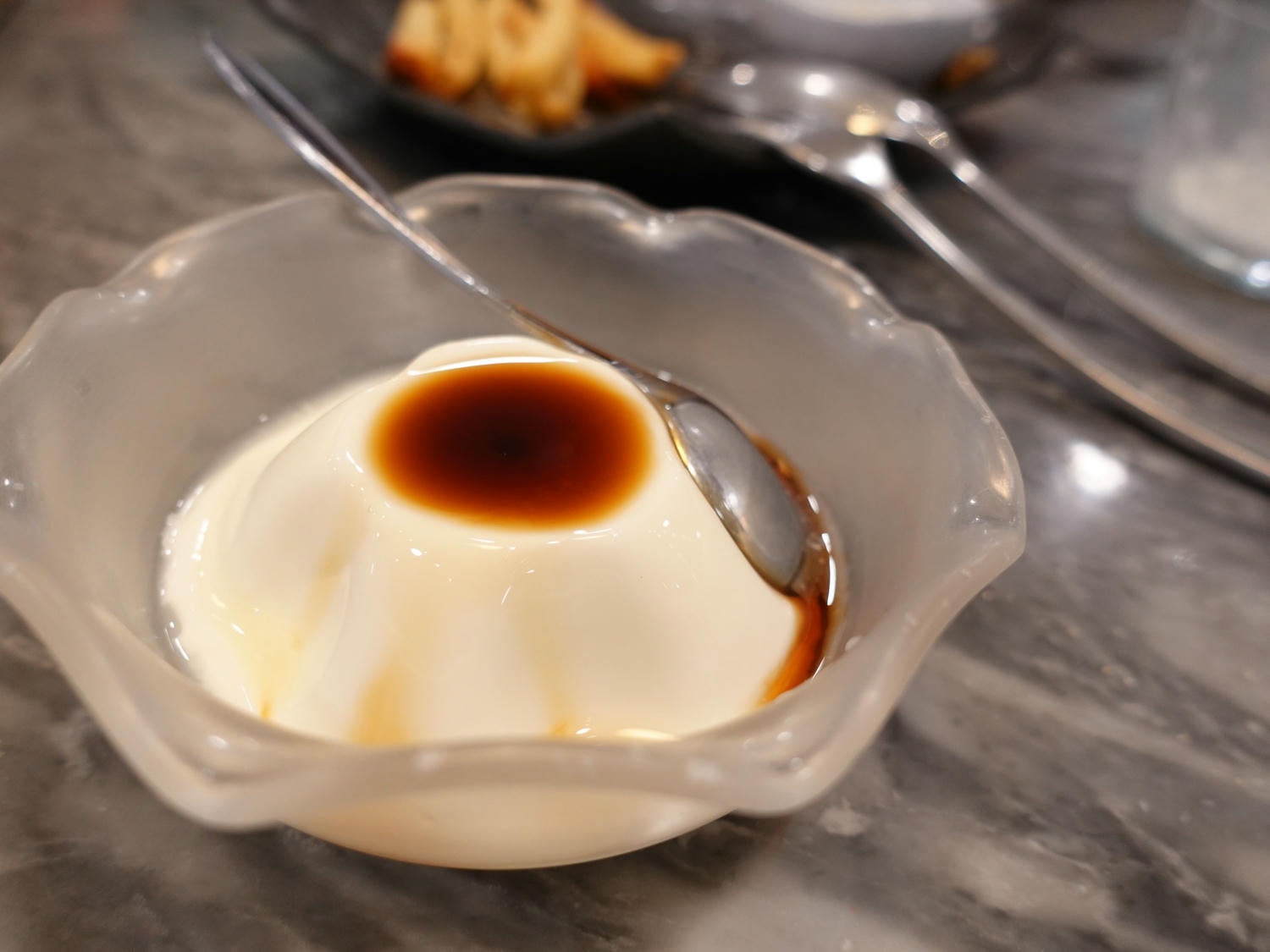 高雄|Zone Café弄咖啡親子餐廳總圖店 球池沙坑池不限用餐時間/餐點美味推薦! - 第26張圖