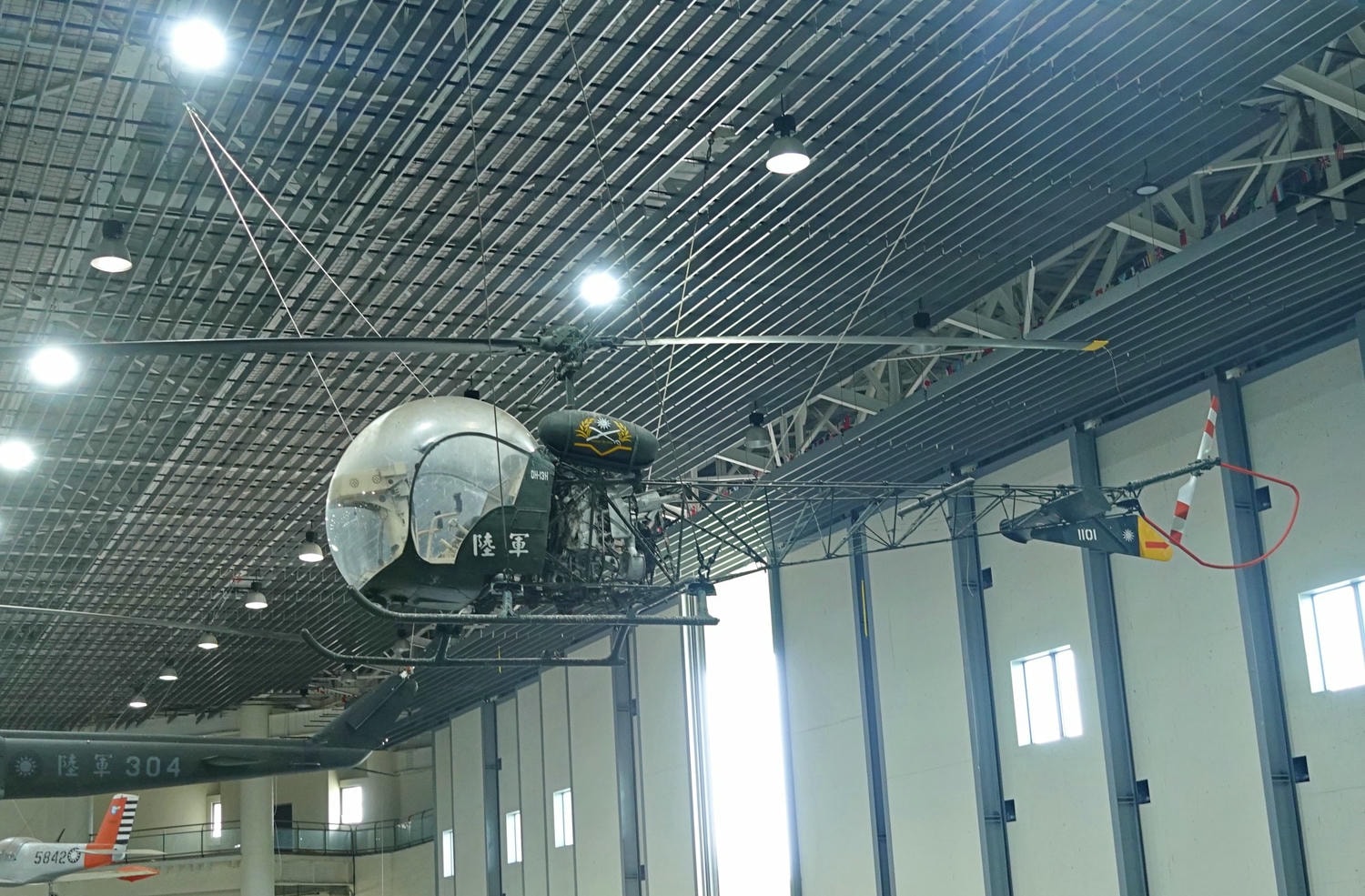 高雄岡山景點推薦|航空教育展示館 全亞洲唯一懸吊飛機的博物館,軍事迷、航空迷不能錯過! - 第8張圖