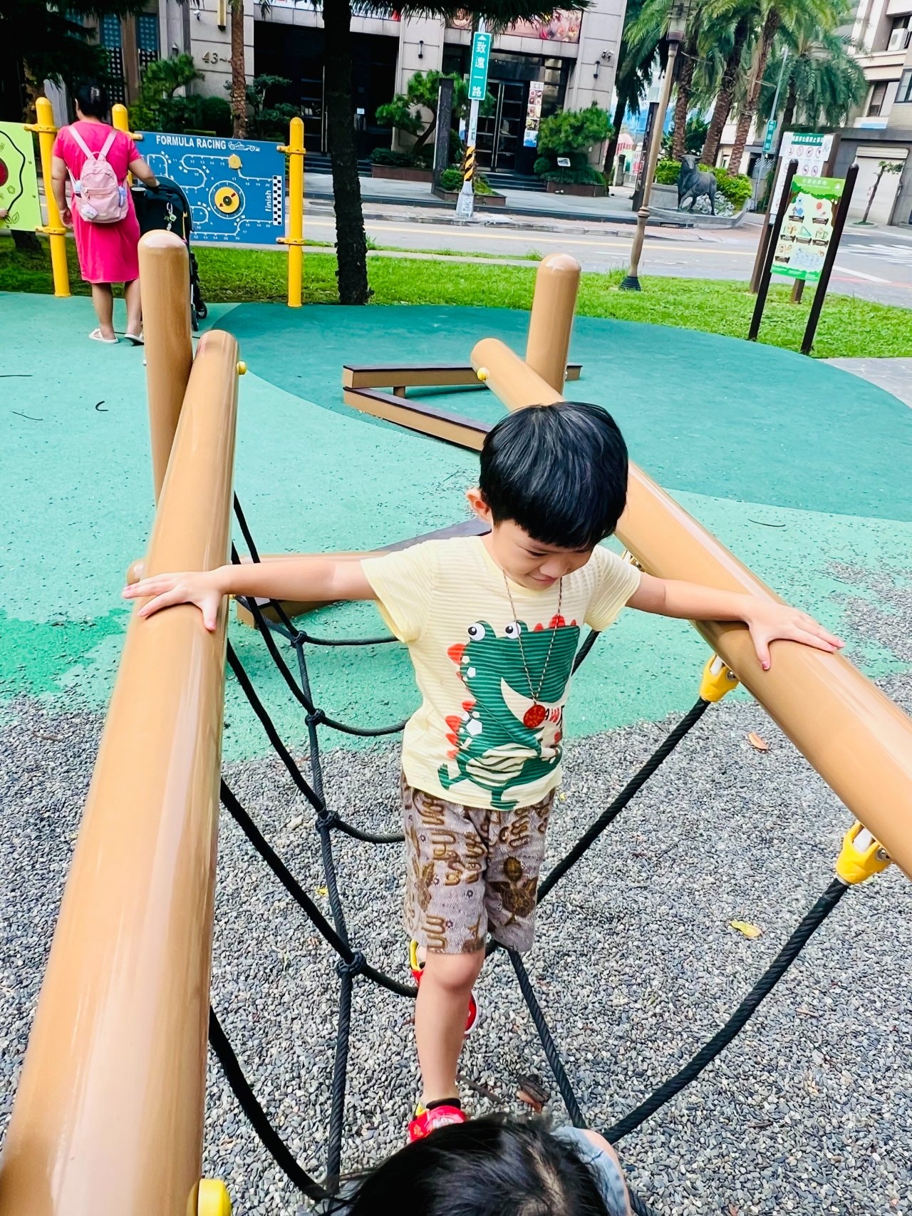 桃園青埔親子景點 青埔兒九公園 寧靜社區小公園 - 第9張圖