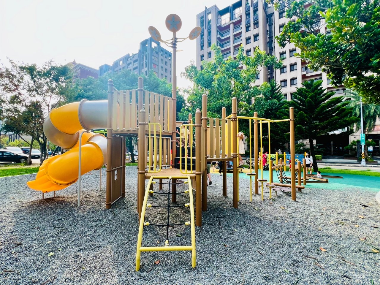 桃園青埔親子景點 青埔兒九公園 寧靜社區小公園 - 第12張圖