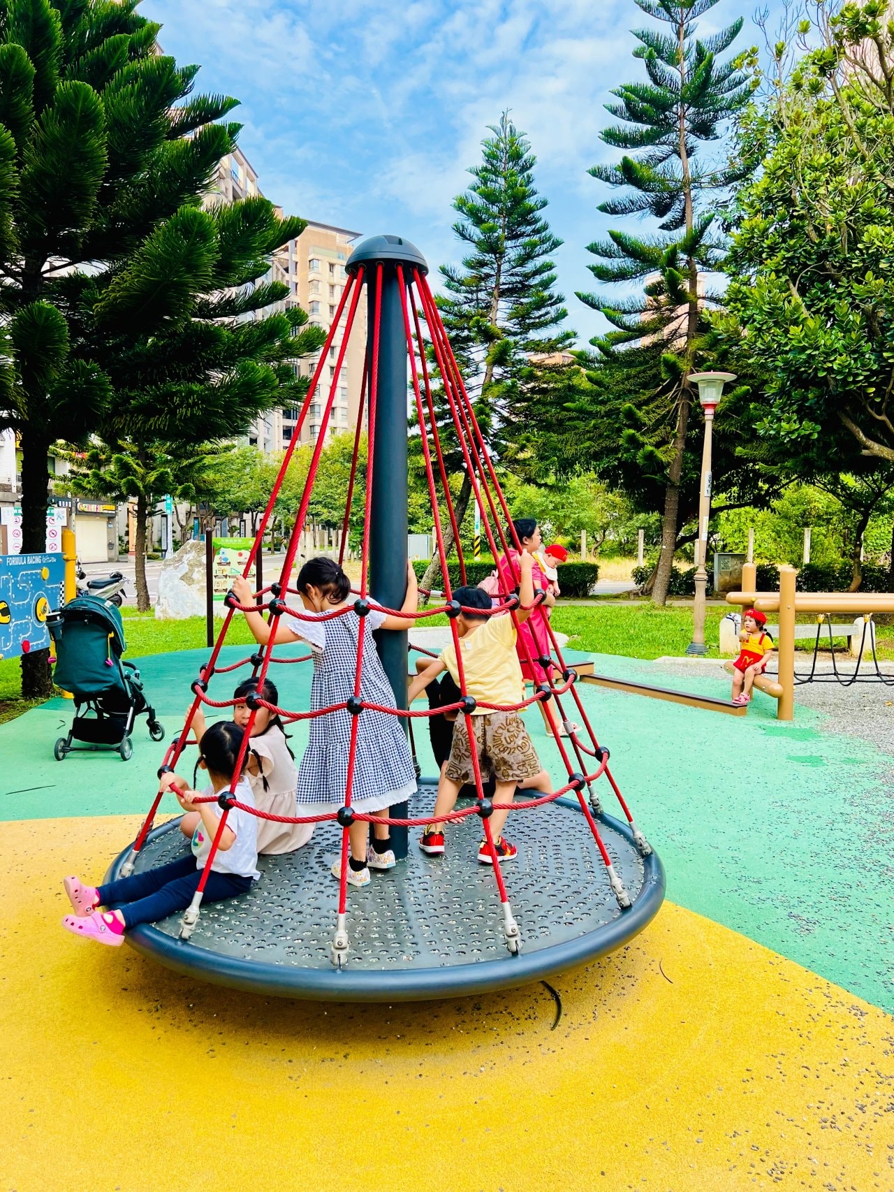 桃園青埔親子景點 青埔兒九公園 寧靜社區小公園 - 第15張圖