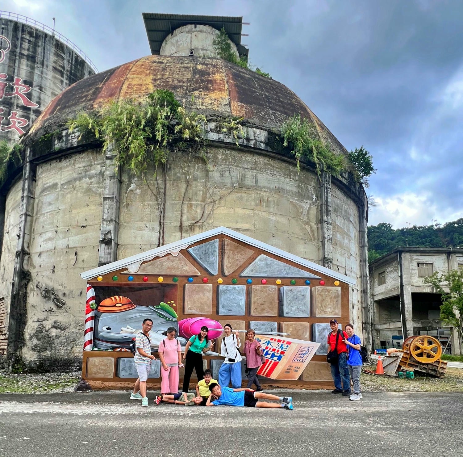 嘉義欣欣水泥森活園觀光工廠 銅板價門票/水泥方塊酥超好吃! - 第25張圖
