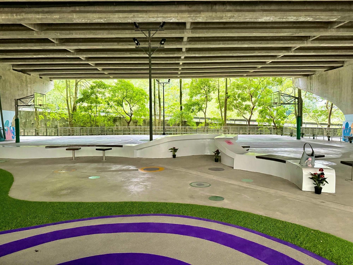 林森橋下兒童遊戲場 2025新開幕橋下公園/汐止親子雨天備案 - 第16張圖