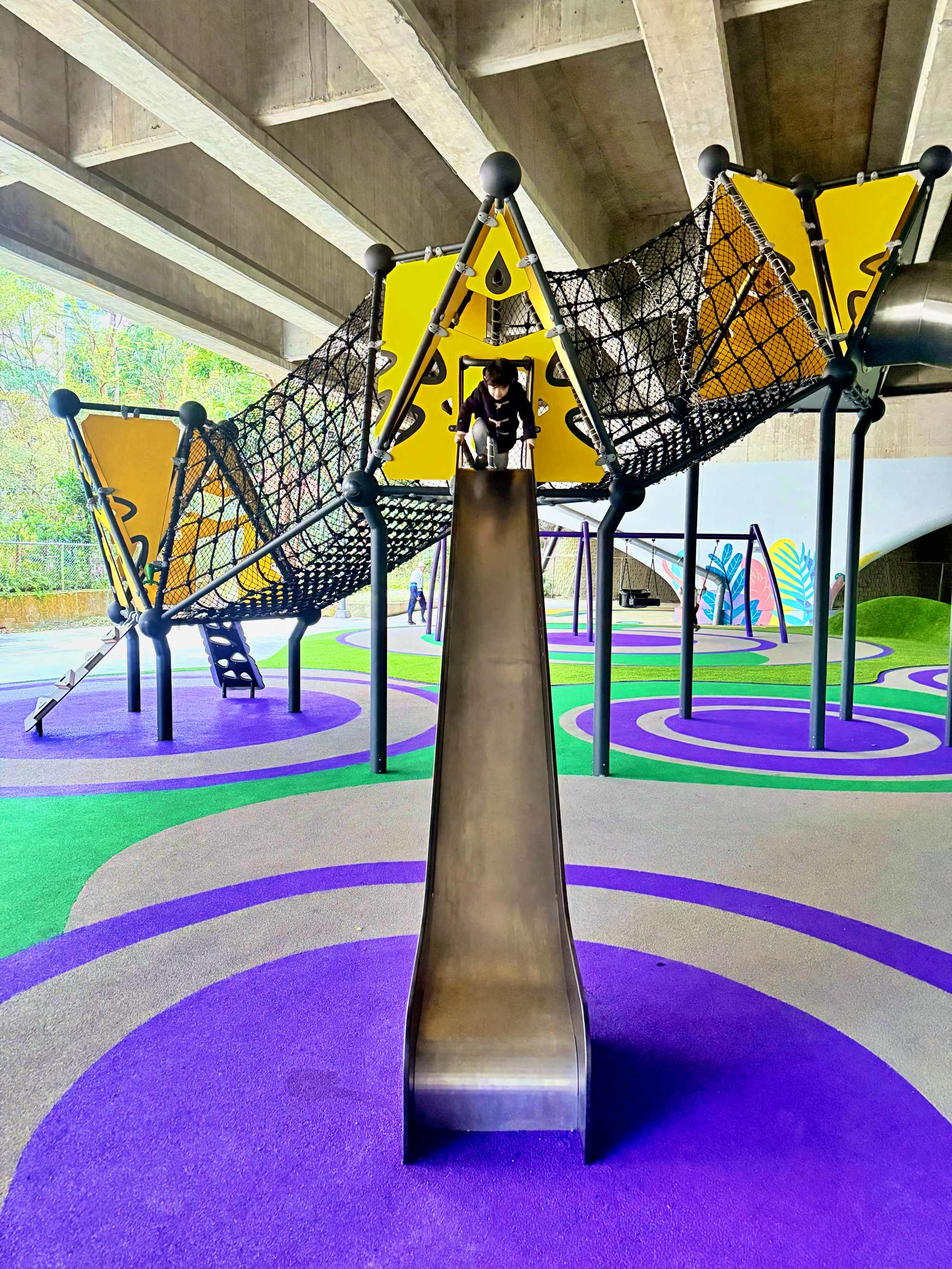 林森橋下兒童遊戲場 2025新開幕橋下公園/汐止親子雨天備案 - 第11張圖