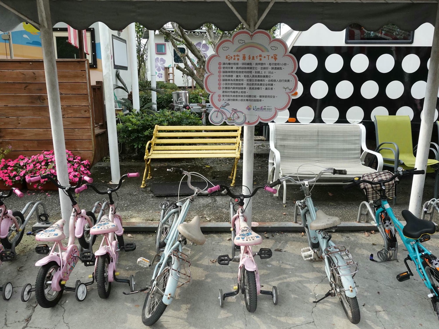 嘉義親子露營車住宿-詩情花園渡假村,DIY披薩、魔術表演、煙火秀,一站式度假體驗! - 第37張圖