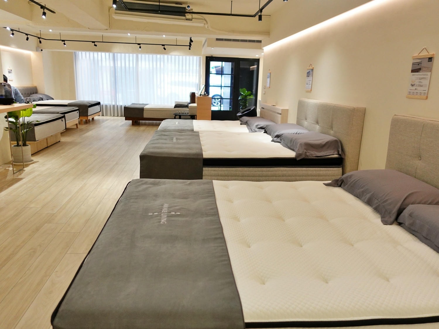 台北床墊推薦首選覺醒家居 Awake Living|沈浸式無壓力試躺打造專屬你的舒眠體驗,質感生活從一張好床墊開始 - 第6張圖