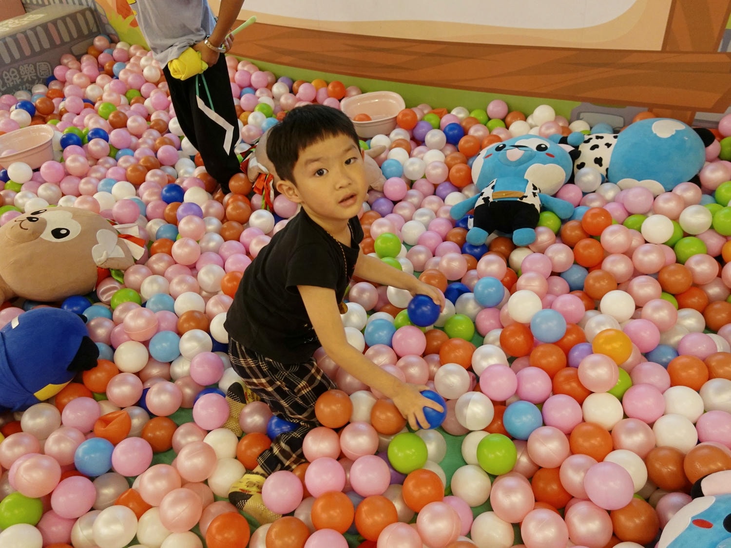 台中室內兒童樂園|貝兒絲樂園米平方館 0-8歲寶貝的天堂,20+主題設施玩到嗨! - 第9張圖