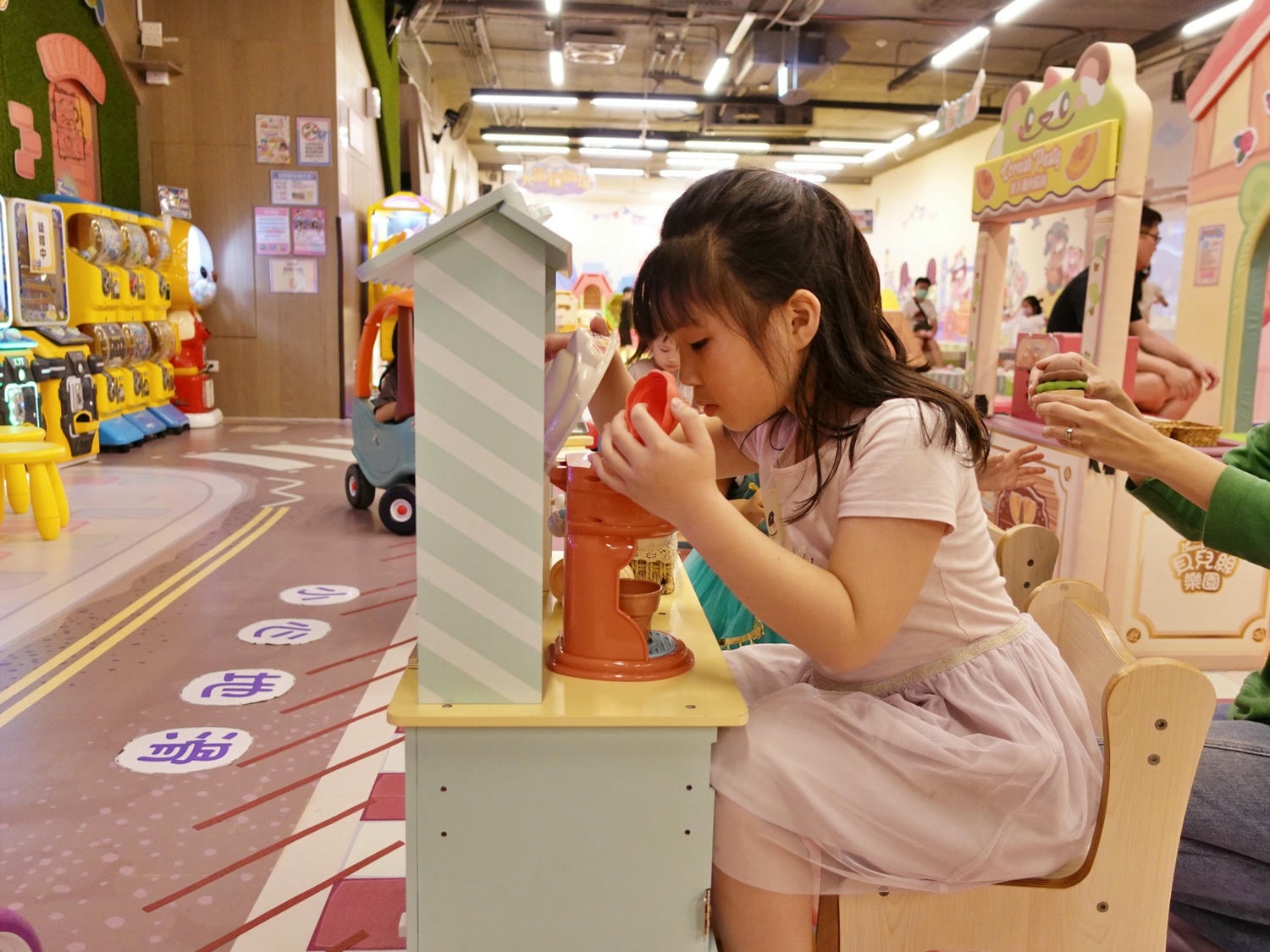 台中室內兒童樂園|貝兒絲樂園米平方館 0-8歲寶貝的天堂,20+主題設施玩到嗨! - 第42張圖
